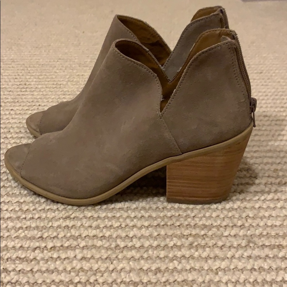 Tan Open Toed Block Heel Booties - image 2